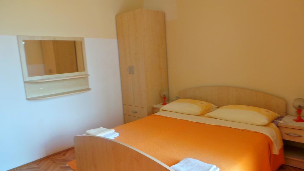 Pension Vice Gradac  Δωμάτιο φωτογραφία